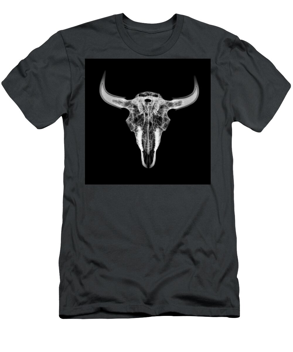 Kansas T-Shirt featuring the photograph Bison skull x-ray 01bw by Rob Graham