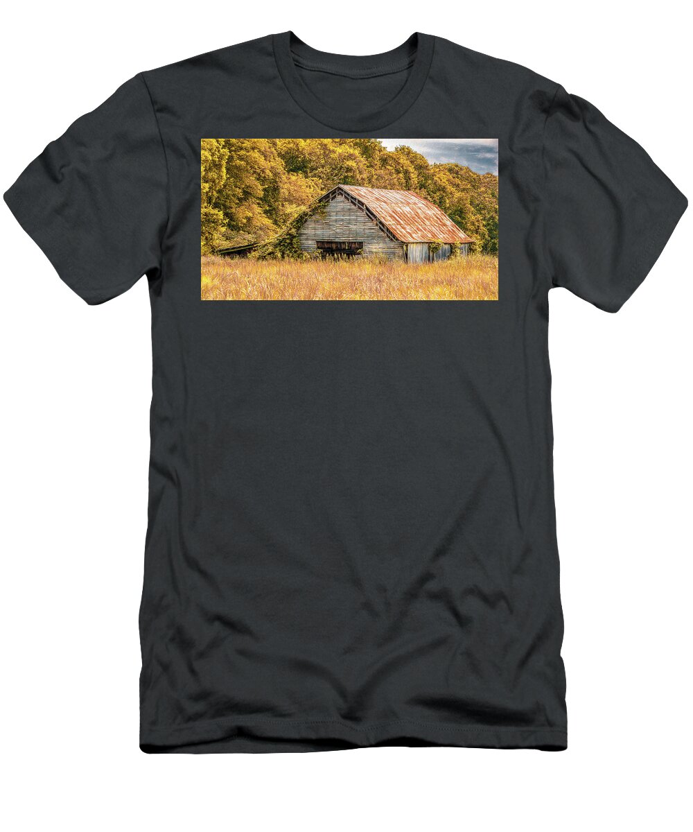 Tennessee T-Shirt featuring the photograph Blending In With Autumn by Marcy Wielfaert