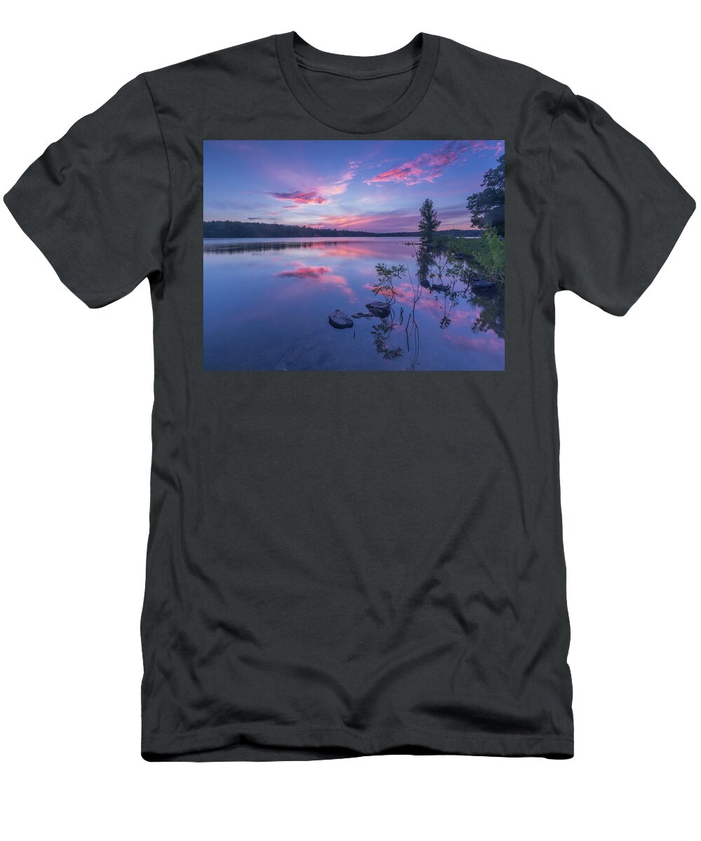 Horn Pond T-Shirt featuring the photograph Horn Pond Sunset by Rob Davies