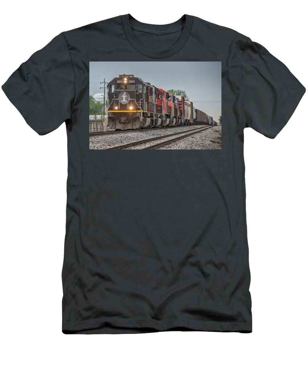 Railroad T-Shirt featuring the photograph Illinois Central 1005 leads a southbound CN by Jim Pearson