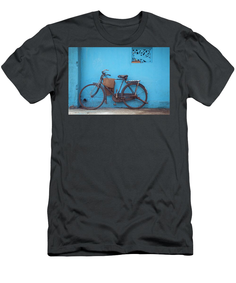 Bicycle T-Shirt featuring the photograph Indian Bike by Maria Heyens