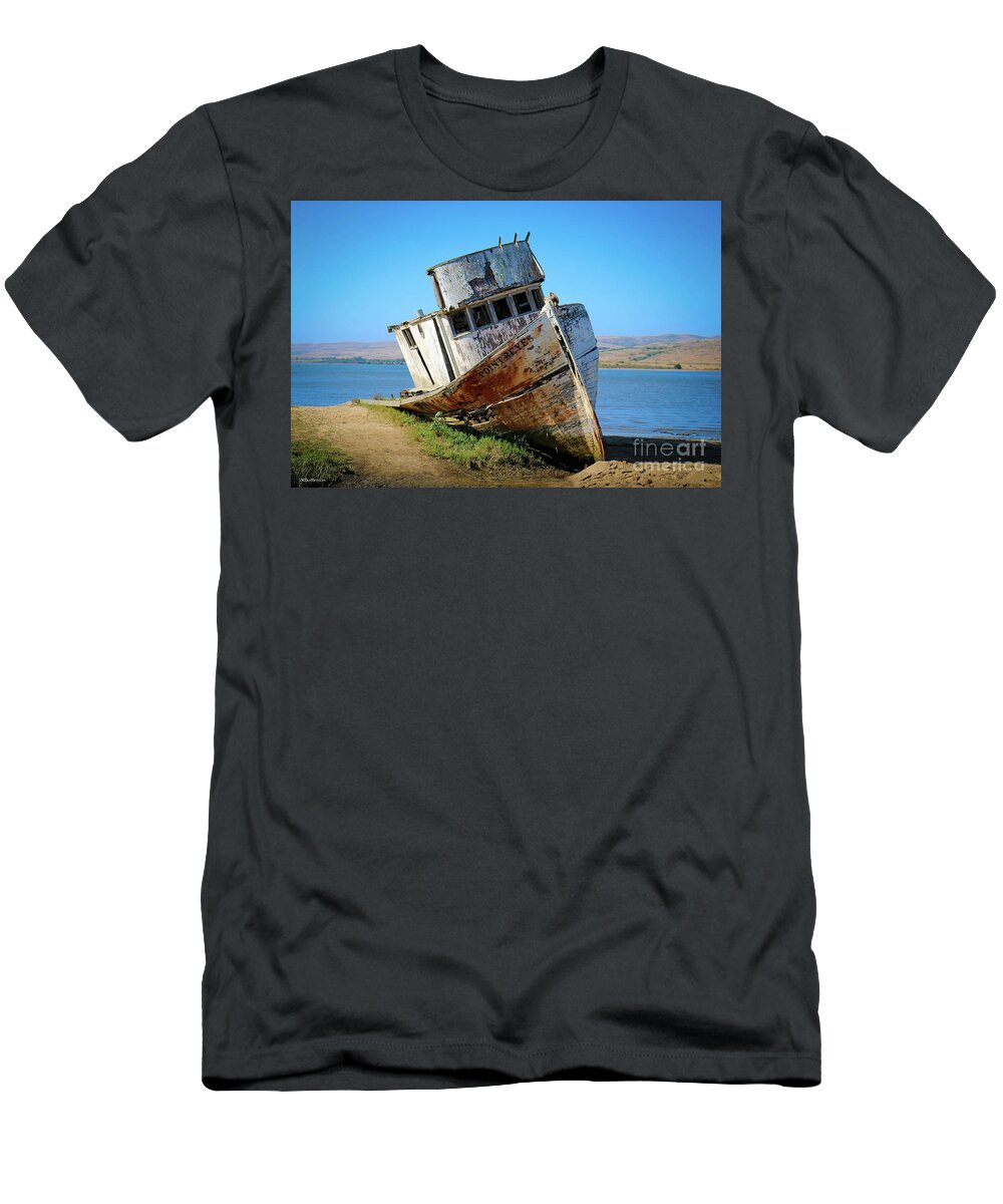 Inverness Shipwreck T-Shirt featuring the photograph Inverness Shipwreck by Veronica Batterson