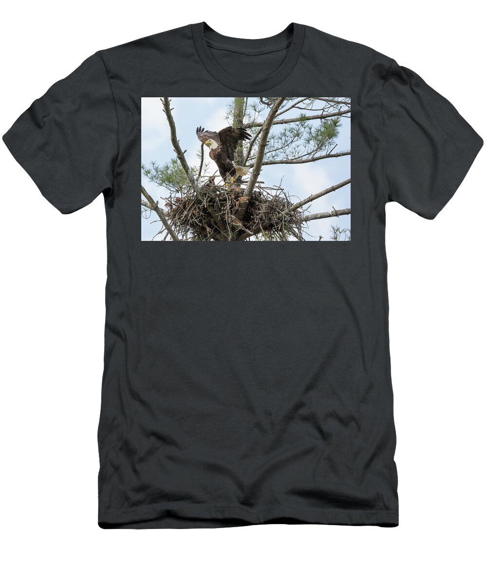  T-Shirt featuring the photograph Lift Off by Doug McPherson