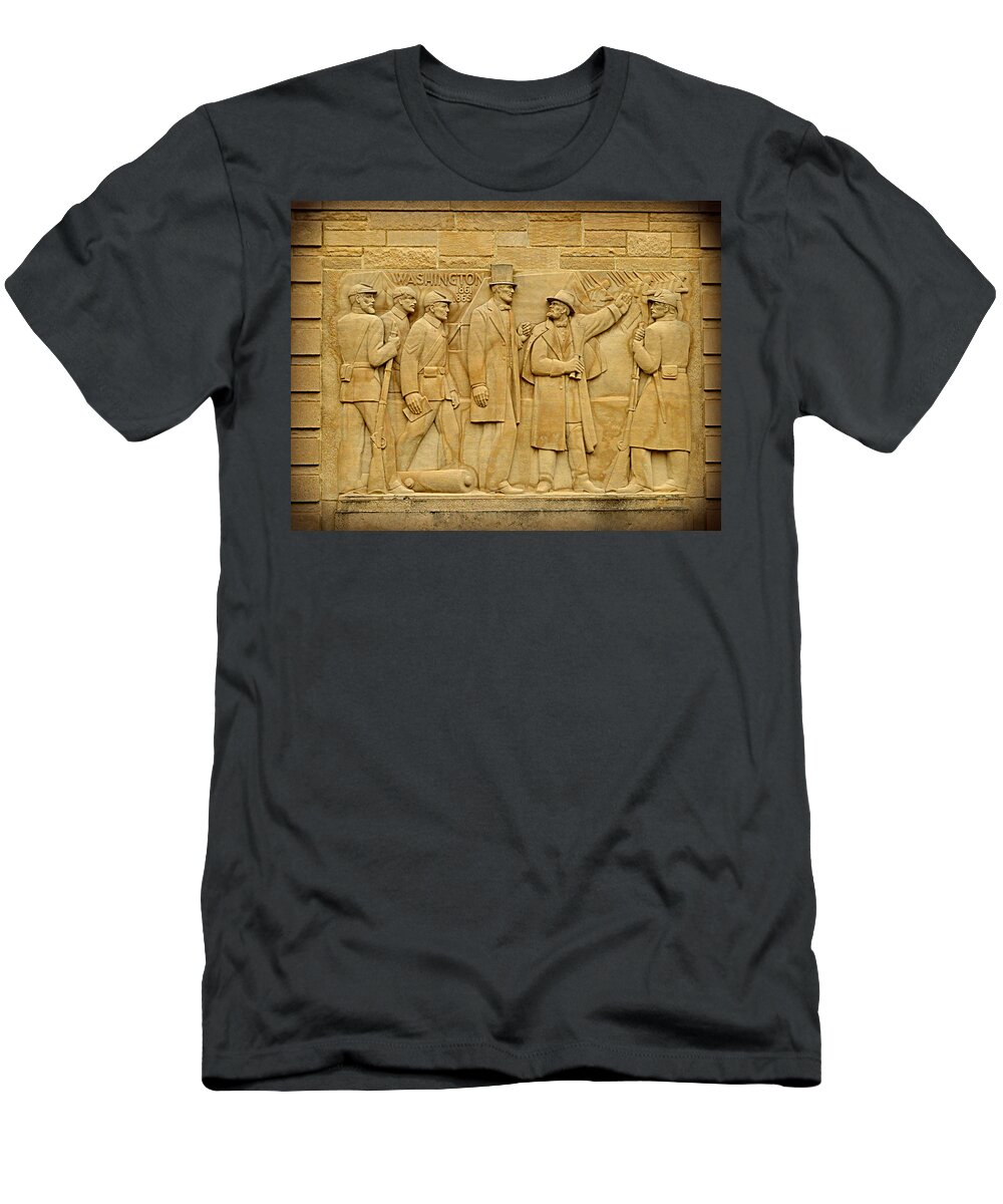 Lincoln T-Shirt featuring the photograph Lincoln's Time in Washington Wall Carving by Stacie Siemsen