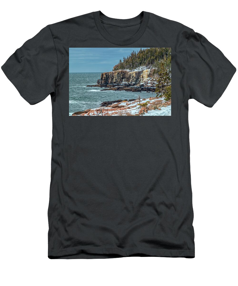 Maine T-Shirt featuring the photograph Magnificent Otter Cliffs by Elizabeth Dow