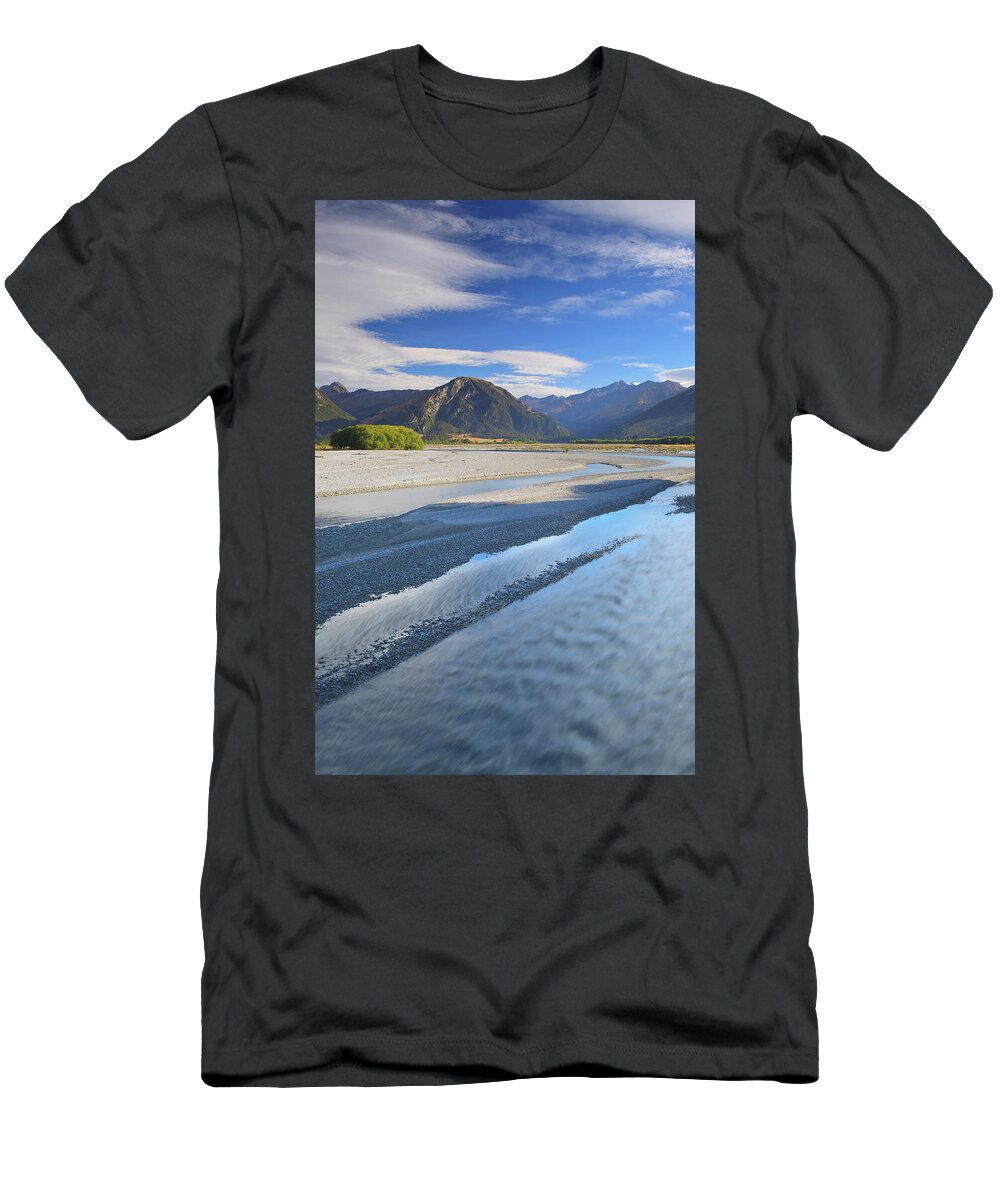 Estock T-Shirt featuring the digital art New Zealand, South Island, Otago, Australasia, Glenorchy by Maurizio Rellini