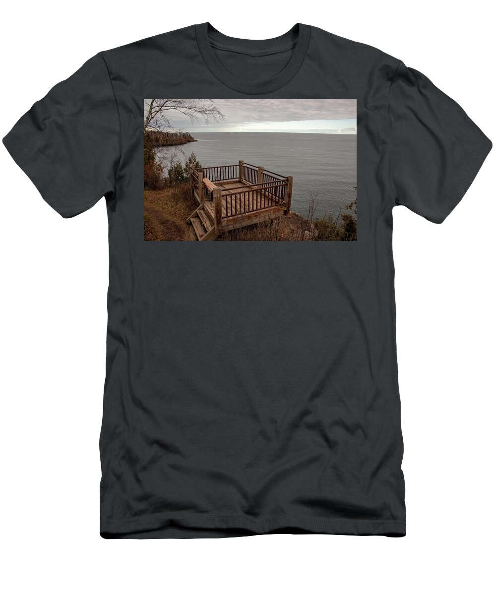 Overlook T-Shirt featuring the photograph Overlook on Lake Superior by Laura Smith