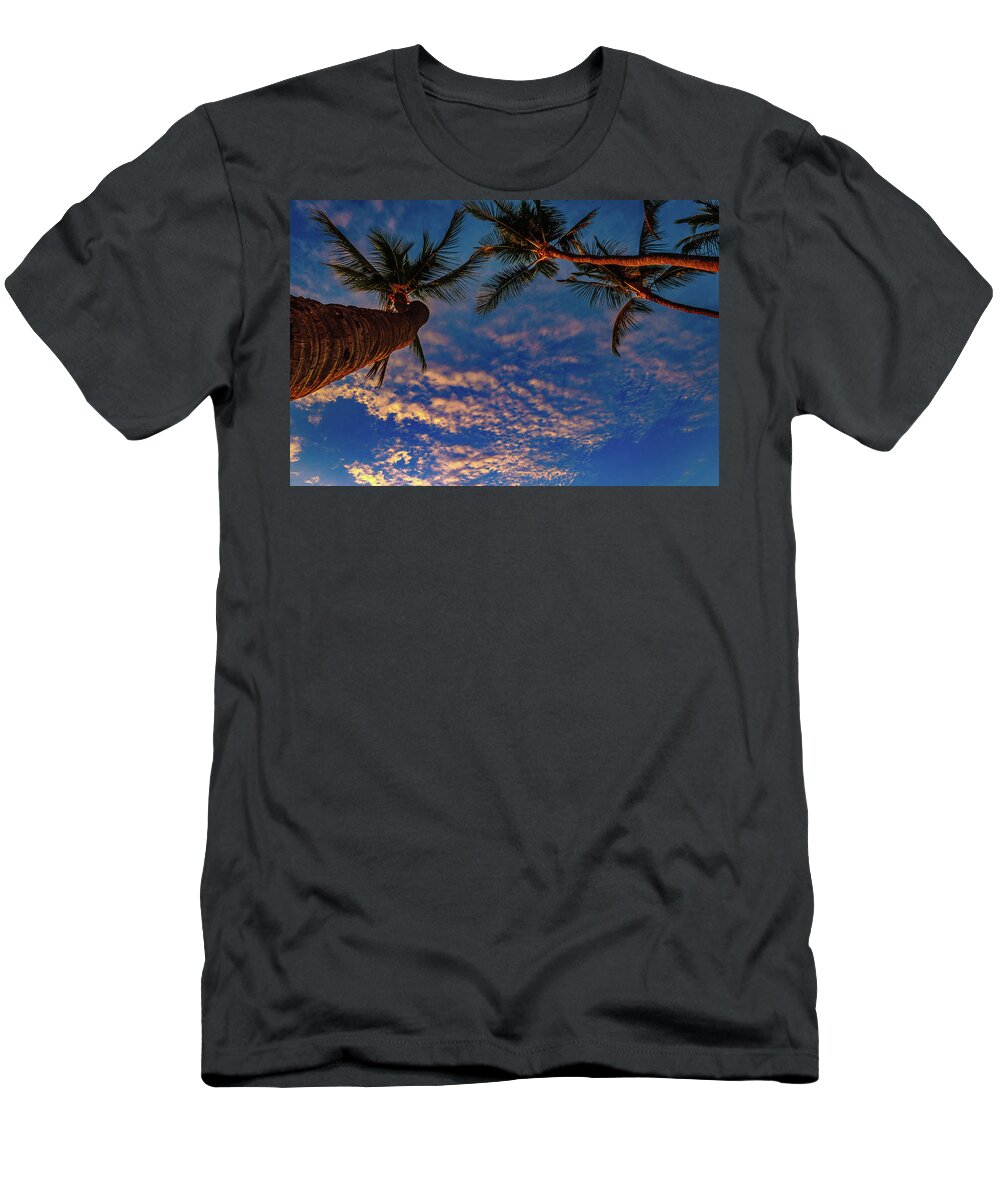 Hawaii T-Shirt featuring the photograph Upward Look by John Bauer