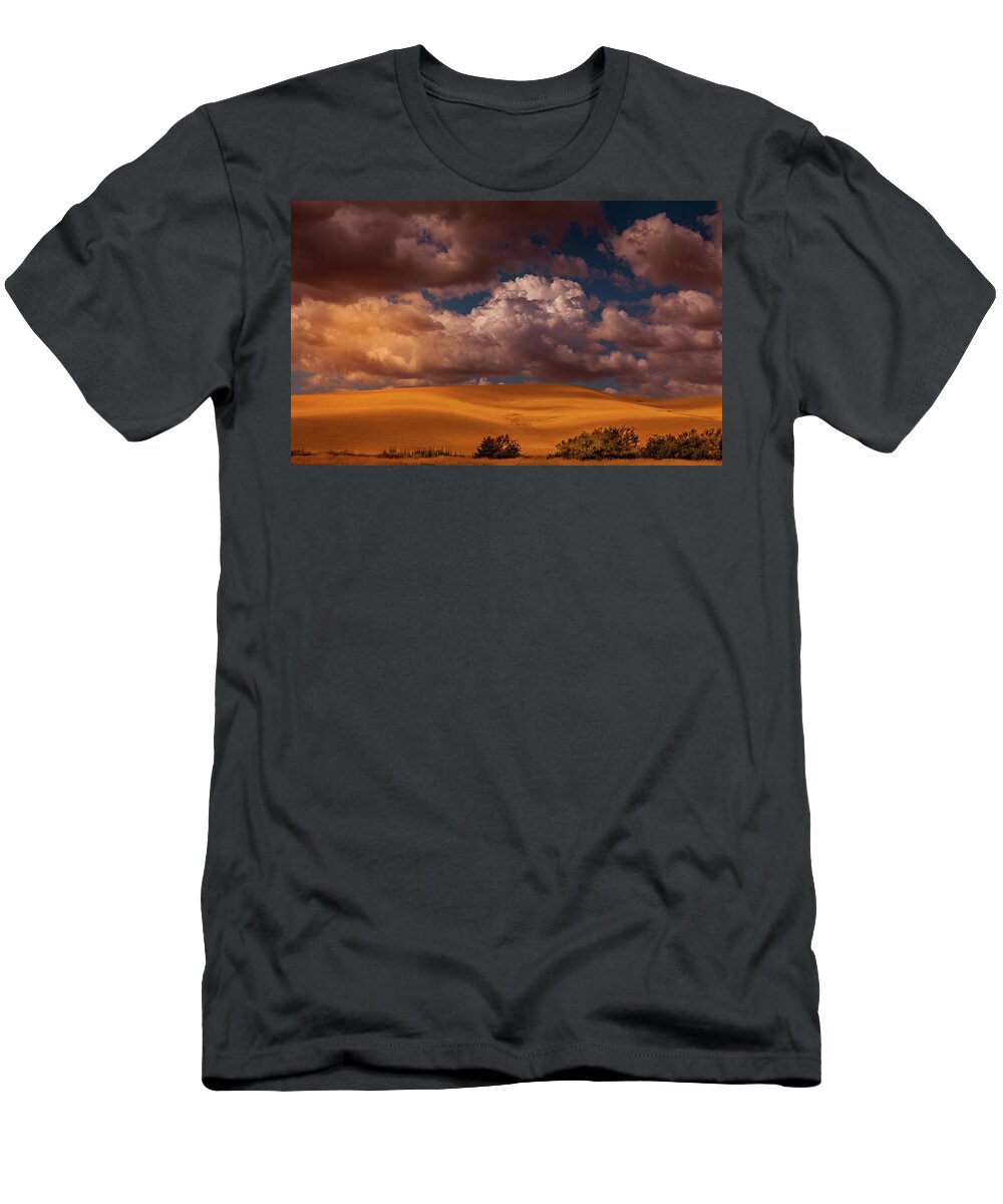 Palouse Hills T-Shirt featuring the photograph Palouse Hills #1 by David Patterson