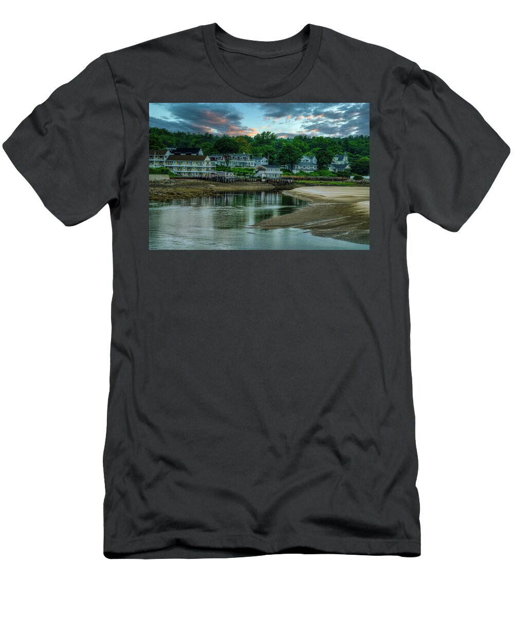Ogunquit T-Shirt featuring the photograph A Beautiful Evening in Ogunquit by Penny Polakoff