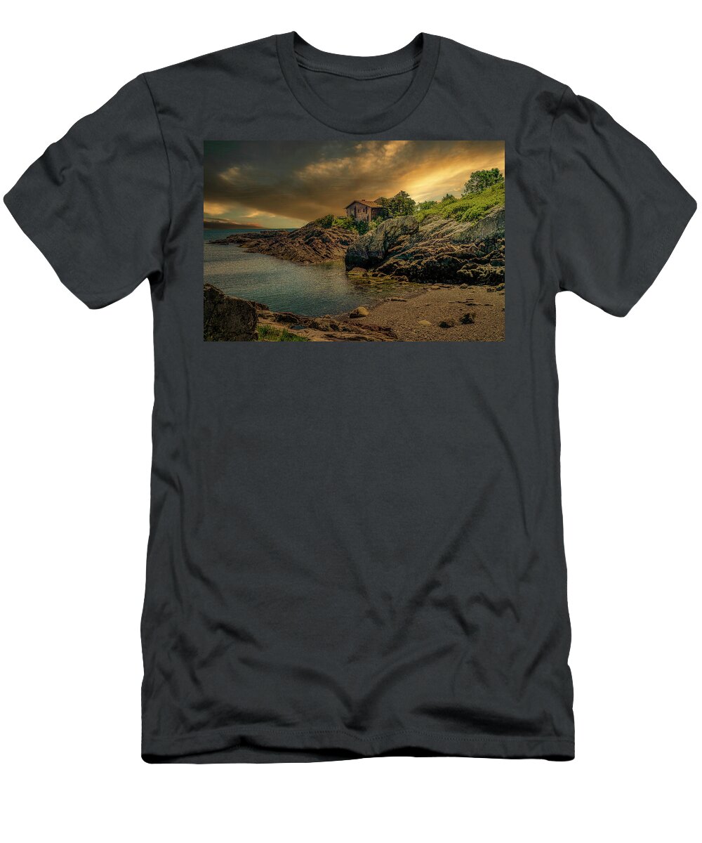 Ogunquit Art Museum T-Shirt featuring the photograph A Mysterious Sky by Penny Polakoff