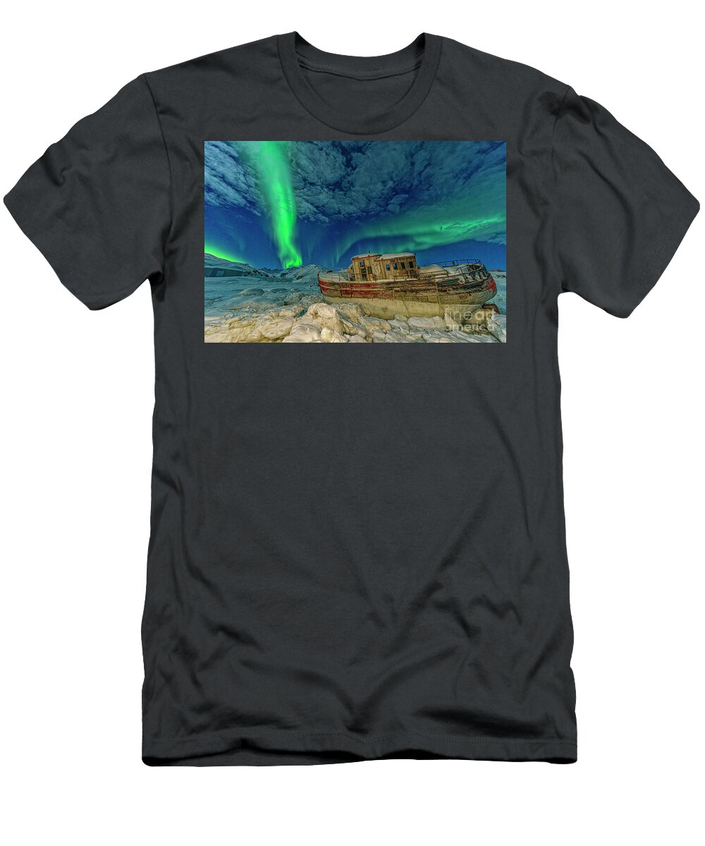 00648338 T-Shirt featuring the photograph Aurora Borealis and Boat by Shane P White