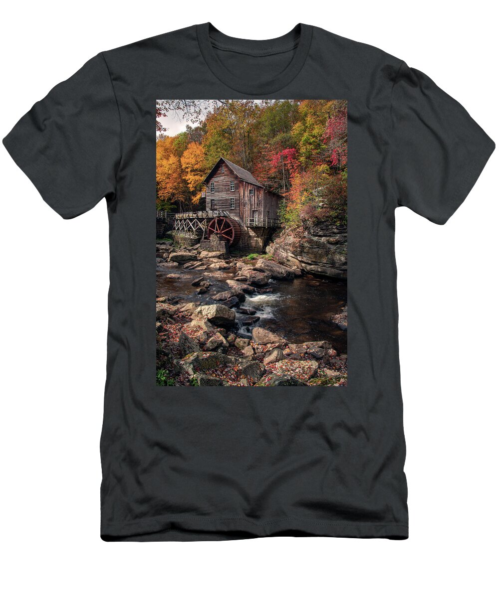Blue Ridge Mountains T-Shirt featuring the photograph Autumn's Touch by Robert J Wagner