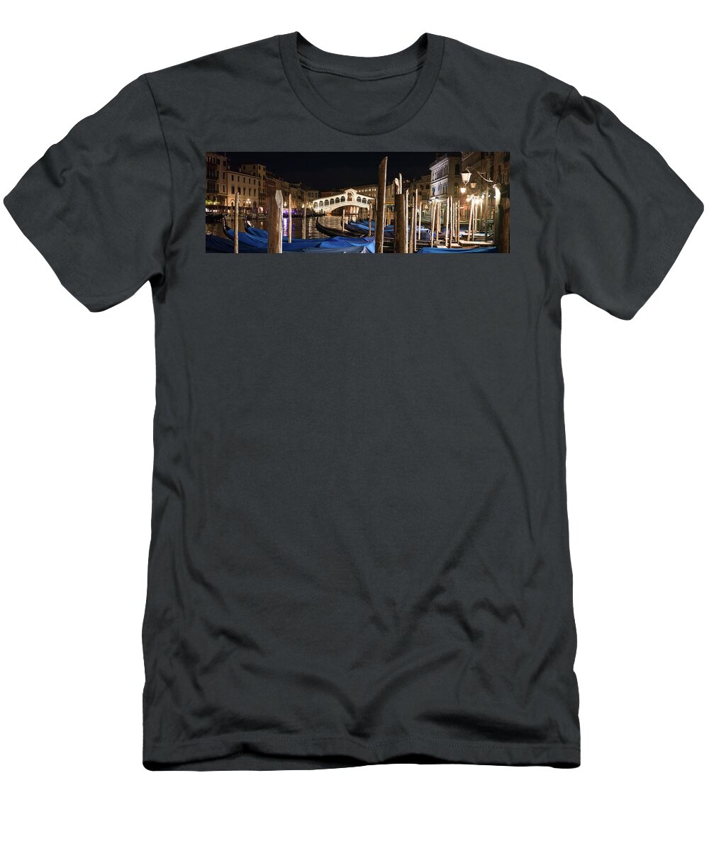 Rialto T-Shirt featuring the photograph B0003178 - Rialto and briccole in the night, Venice by Marco Missiaja