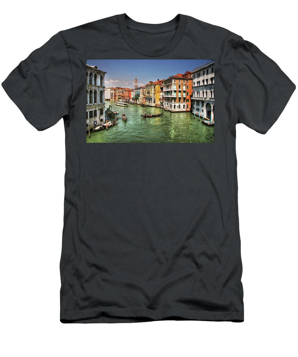 #venice #italy #canal #galagan #edgalagan #edwardgalagan #gondola #instagram #boat #artphotography #canon #sun #sky #art #photography #top10 #building #pier #dock #wharf #water #watertram T-Shirt featuring the photograph Bright Day In Venice by Edward Galagan