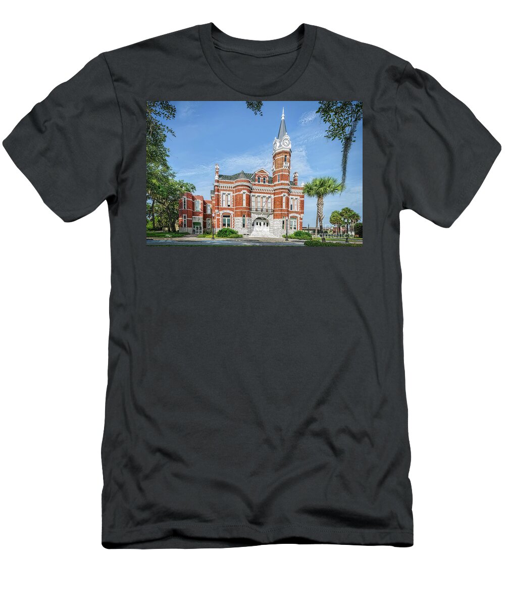 Cityscapes T-Shirt featuring the photograph Brunswick Old City Hall by DB Hayes