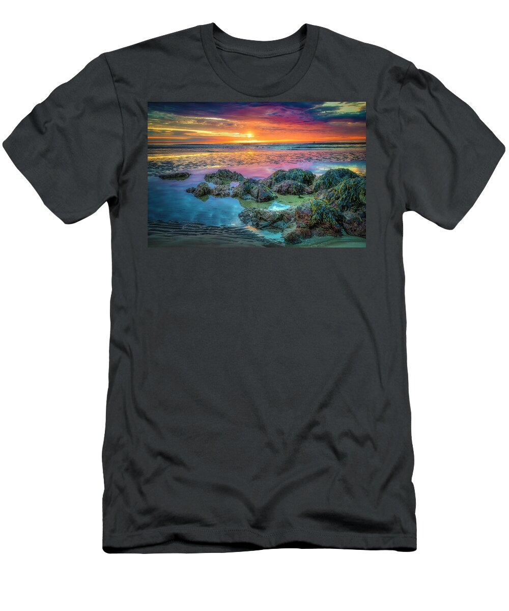 Ogunquit T-Shirt featuring the photograph Colors of the Heart by Penny Polakoff