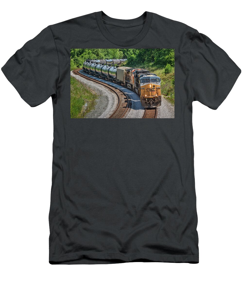 Railroad T-Shirt featuring the photograph CSX K423-13 loaded ethanol train SB at Nortonville Ky by Jim Pearson