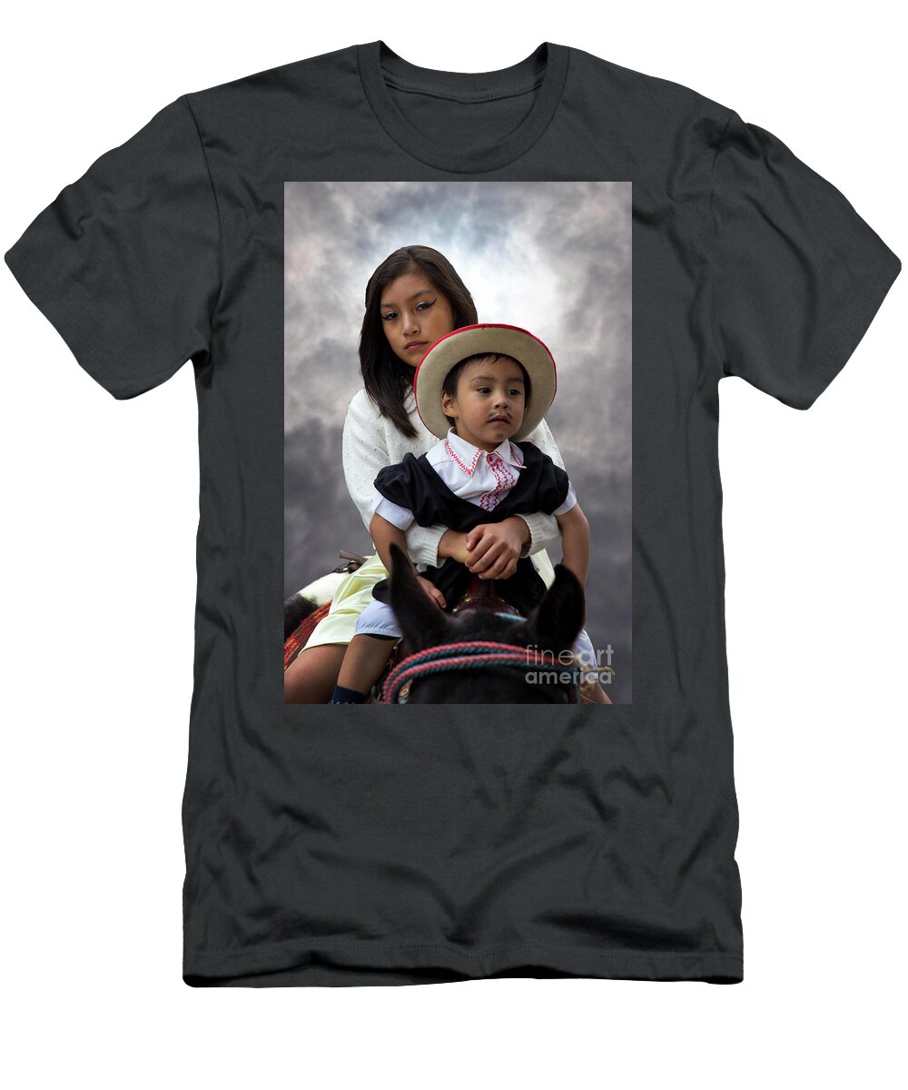 1986c T-Shirt featuring the photograph Cuenca Kids 1407 by Al Bourassa