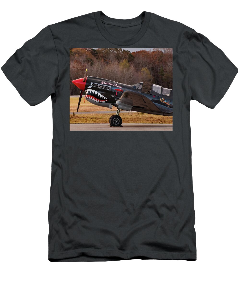Curtiss Tp-40 Warhawk T-Shirt featuring the photograph Curtiss TP-40 Warhawk - 007 by Flees Photos