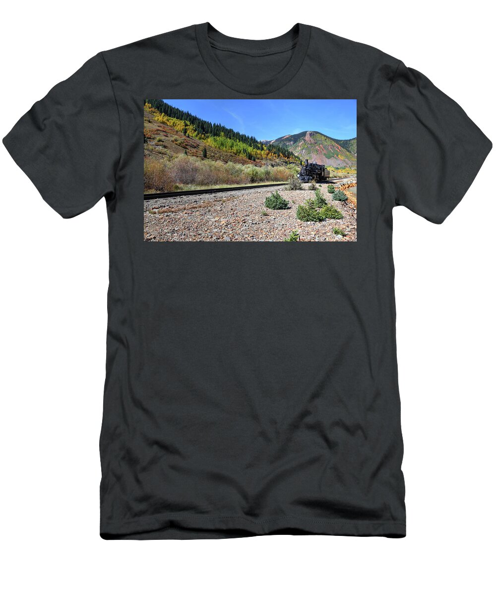 Fine Art T-Shirt featuring the photograph D and RGW Locomotive by Robert Harris