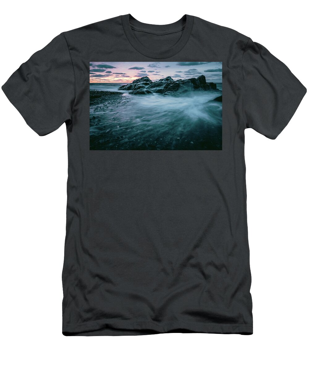 New Hampshire T-Shirt featuring the photograph Dark Surf by Jeff Sinon