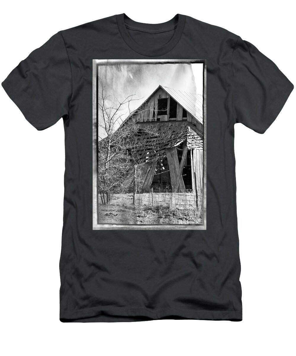 Old Building T-Shirt featuring the photograph Derelict building, Dallas by Fran Woods
