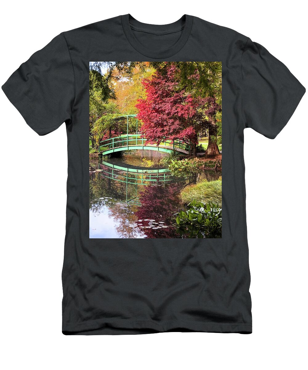 Gibbs Gardens T-Shirt featuring the photograph Fall at Gibbs Gardens by Mary Ann Artz