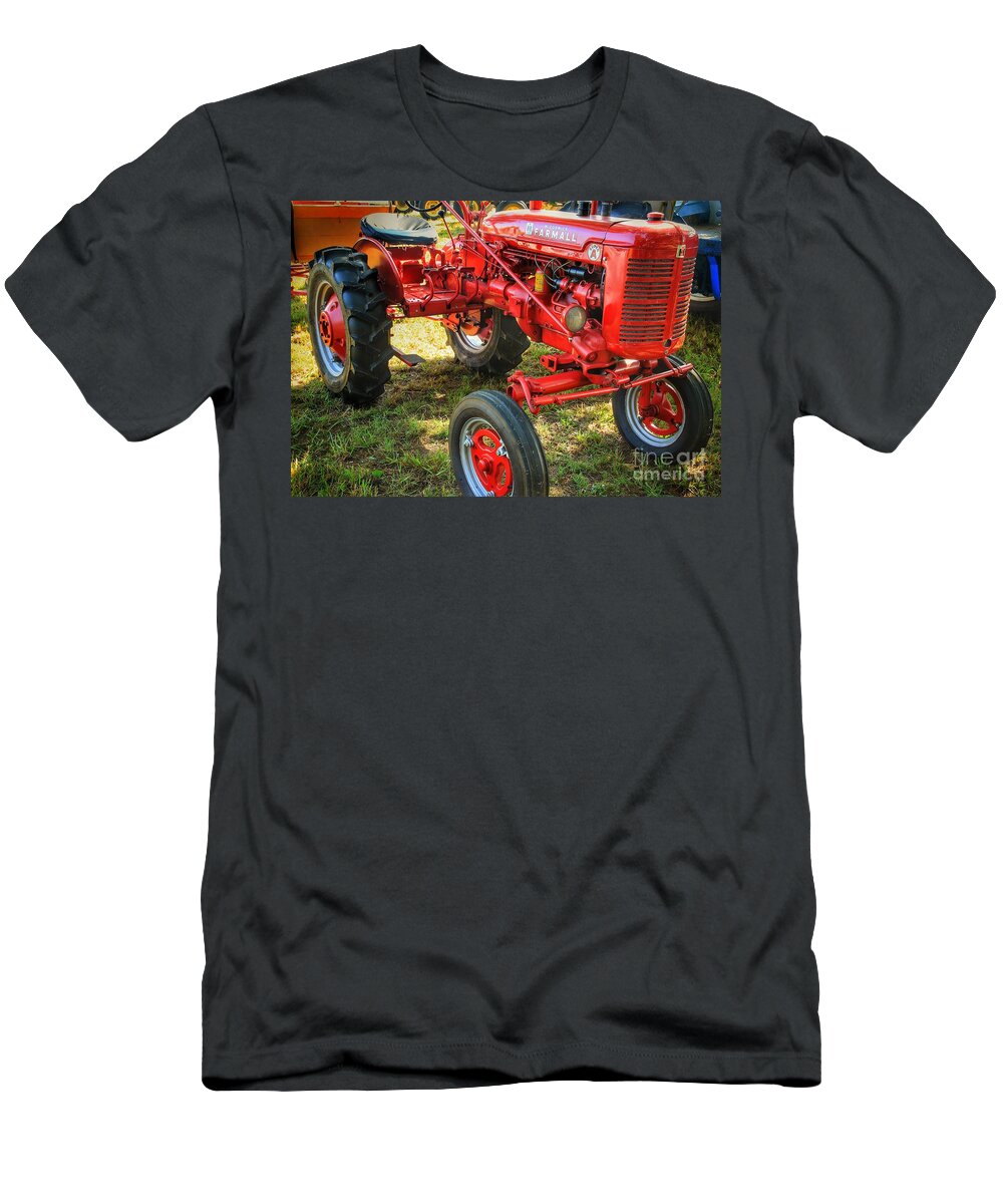 Farmall T-Shirt featuring the photograph Farmall Super A by Mike Eingle