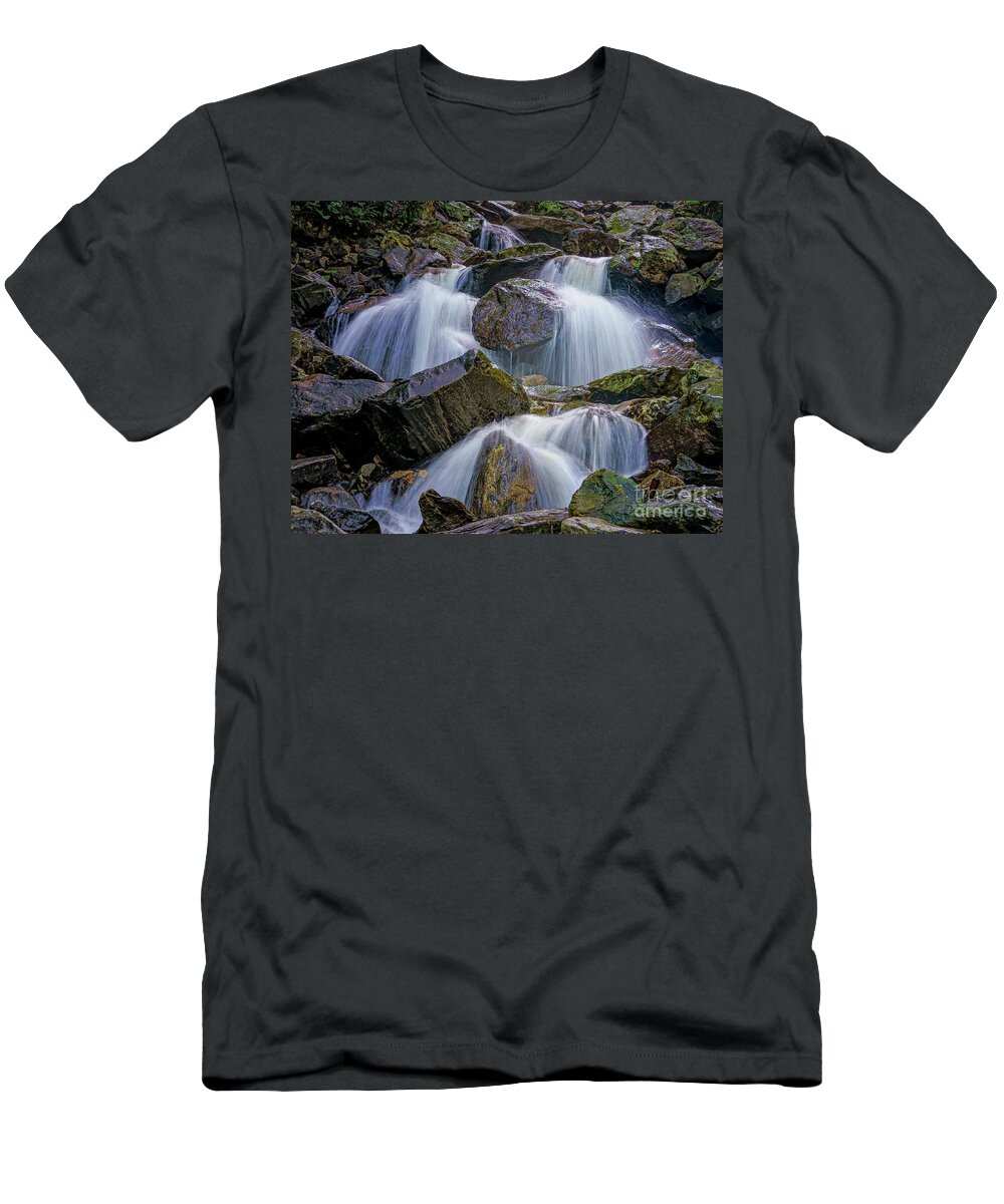 Amicalola Falls T-Shirt featuring the photograph Flows at Amicalola Falls by Nick Zelinsky Jr