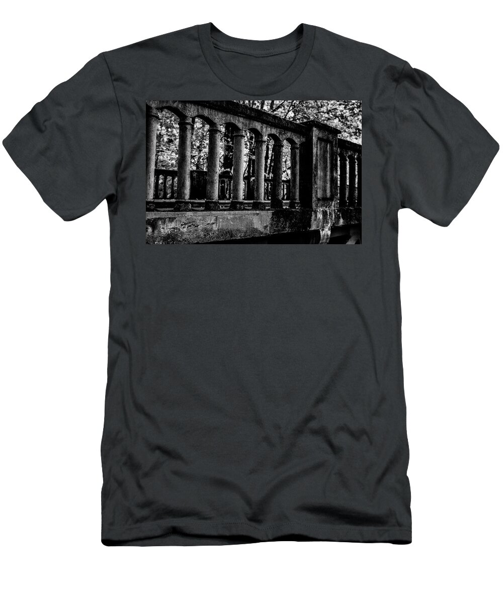 Beautiful T-Shirt featuring the photograph Historic Columbia River Highway Bridge by Pelo Blanco Photo
