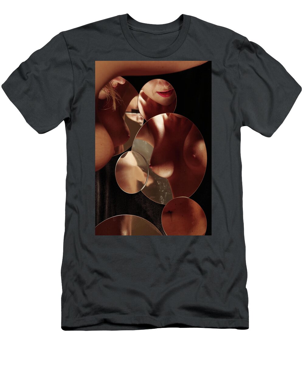 Nude Female Reflections Mirror T-Shirt featuring the photograph Kebu1019 by Henry Butz