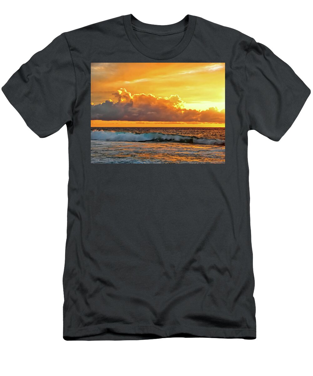 David Lawson Photography T-Shirt featuring the photograph Kona Golden Sunset by David Lawson