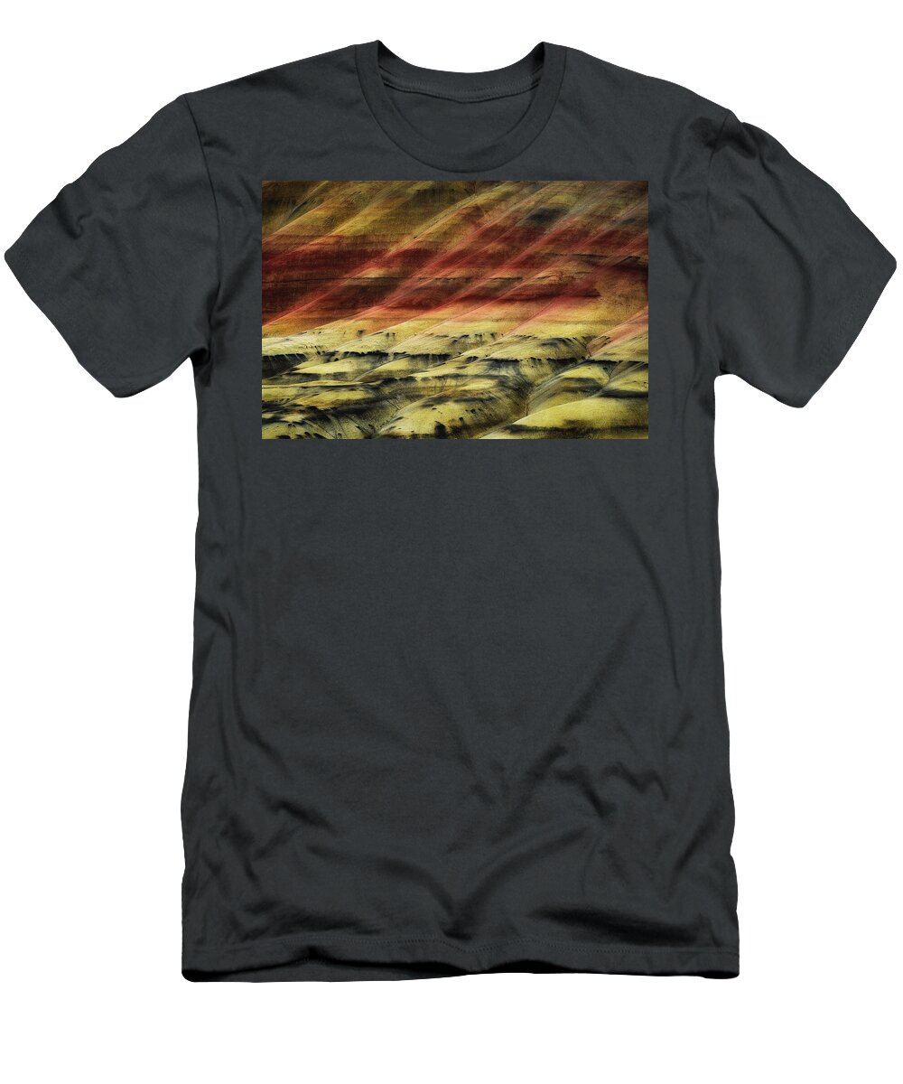 Painted Hills T-Shirt featuring the photograph Layers of Time by Ryan Manuel