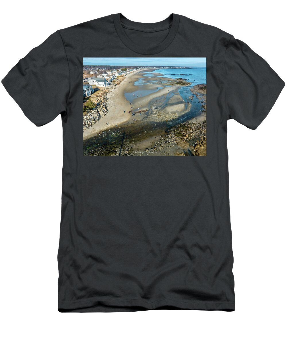  T-Shirt featuring the photograph Lizzie Carr remnants by John Gisis