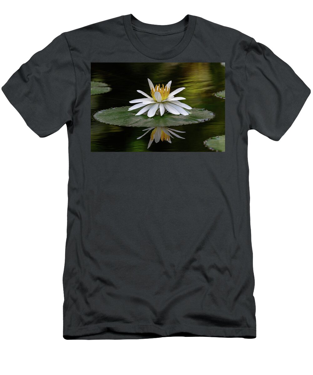Flower T-Shirt featuring the photograph Looking back at ya by Les Greenwood