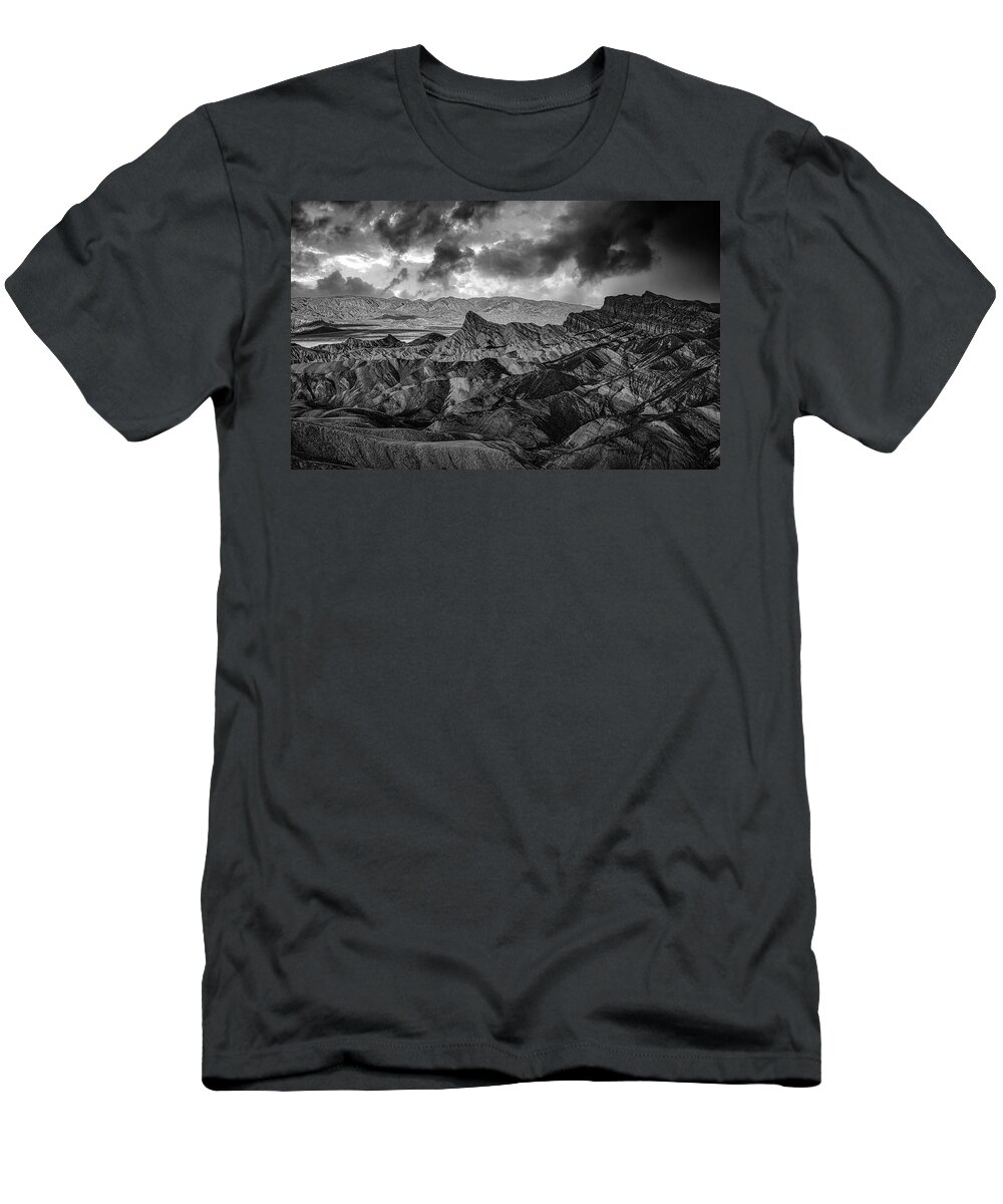 Landscape T-Shirt featuring the photograph Looming Desert Storm by Romeo Victor