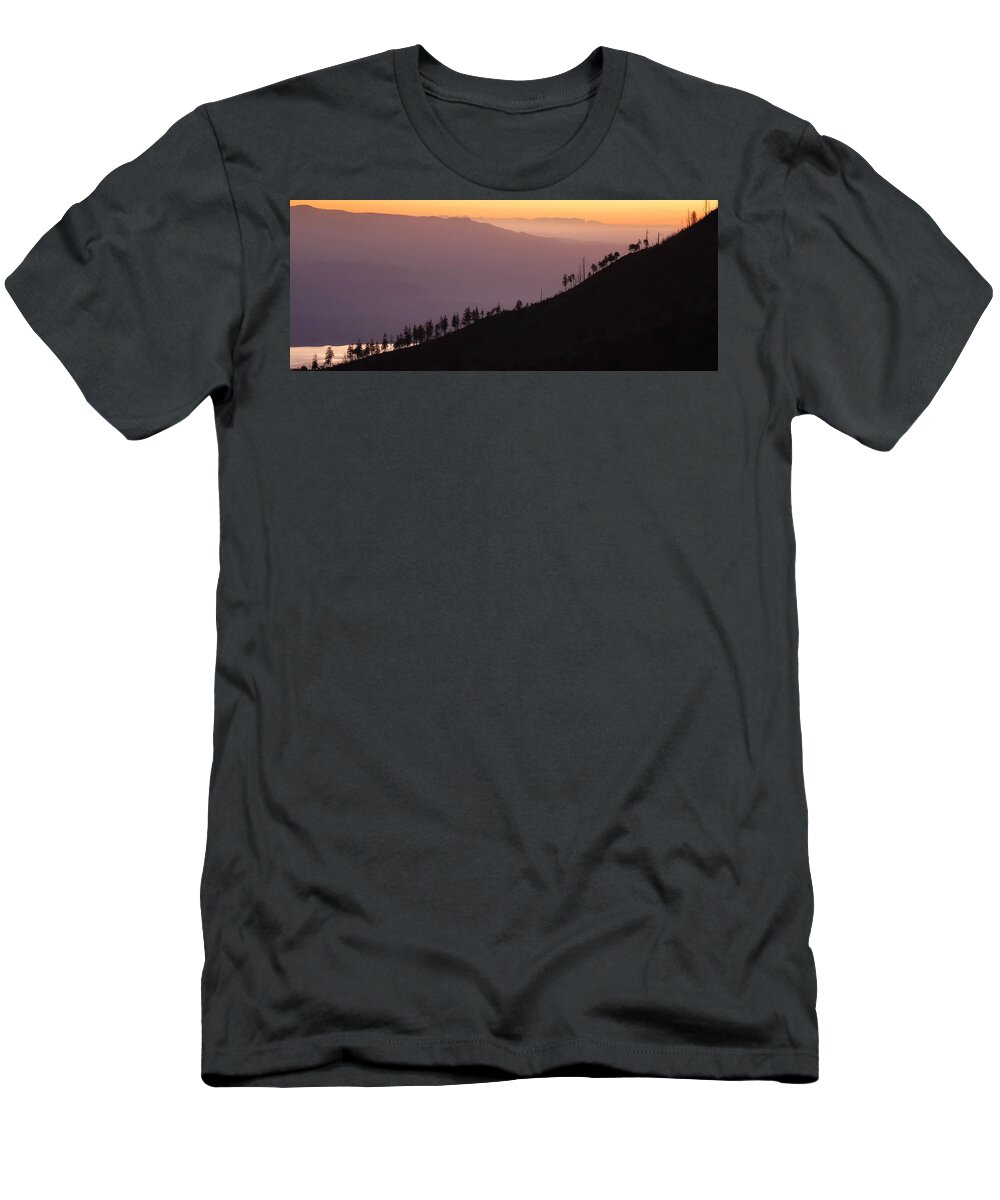 Arizona T-Shirt featuring the photograph Mazatzal Ridge by Hans Brakob