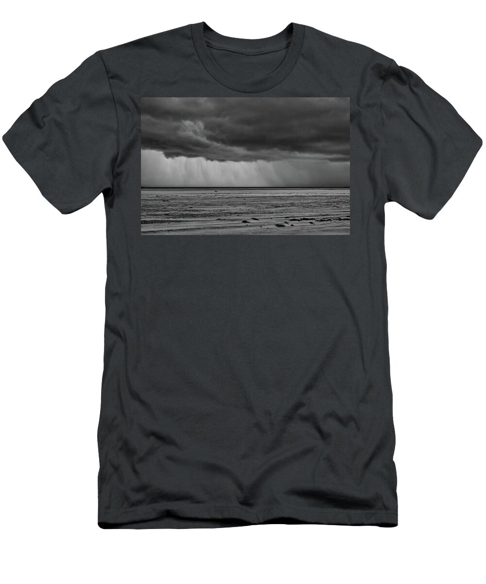 North Carolina T-Shirt featuring the photograph Outer Banks Hurricane Fury bw by Dan Carmichael