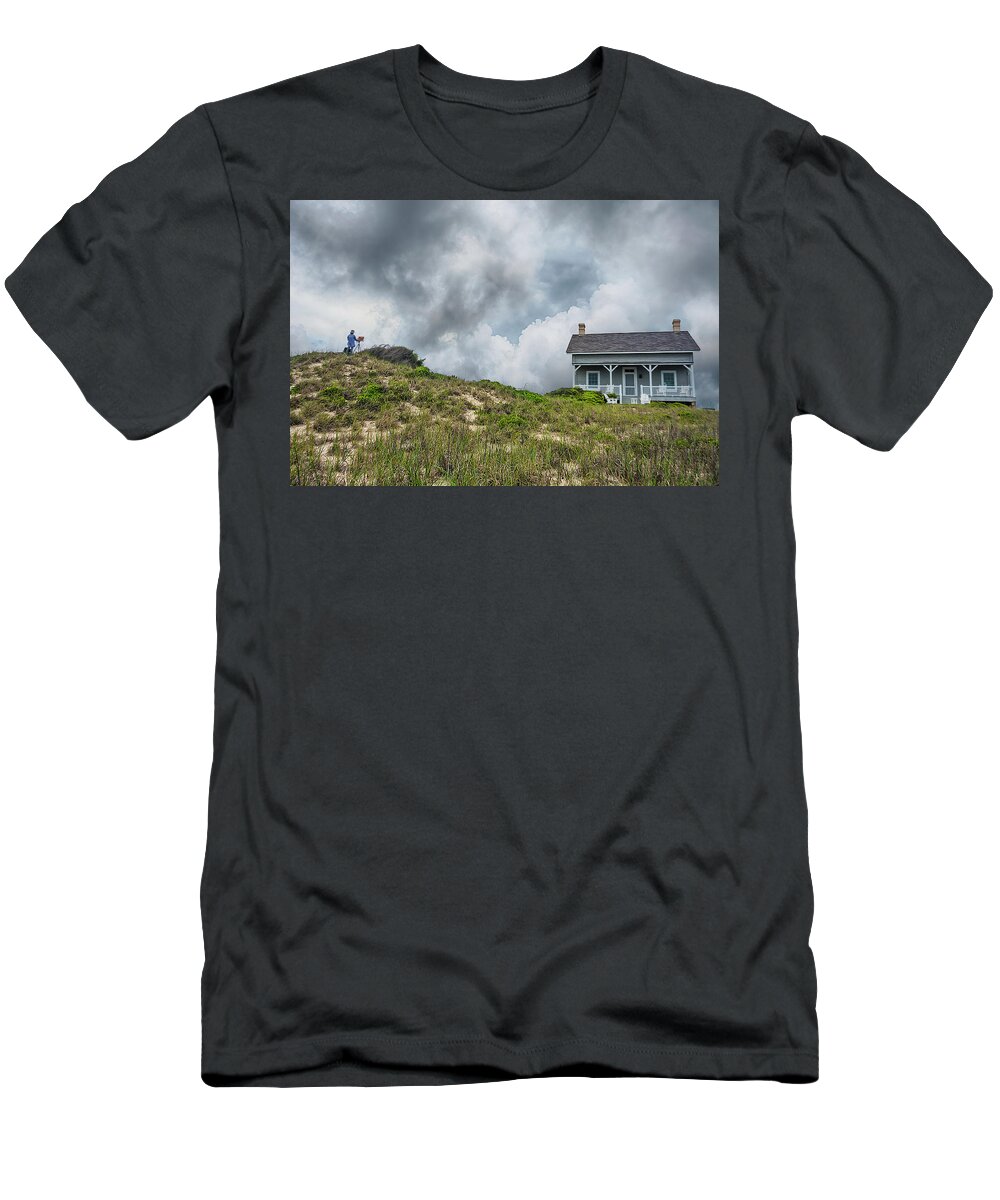 Art T-Shirt featuring the photograph Painter on the Hill by WAZgriffin Digital