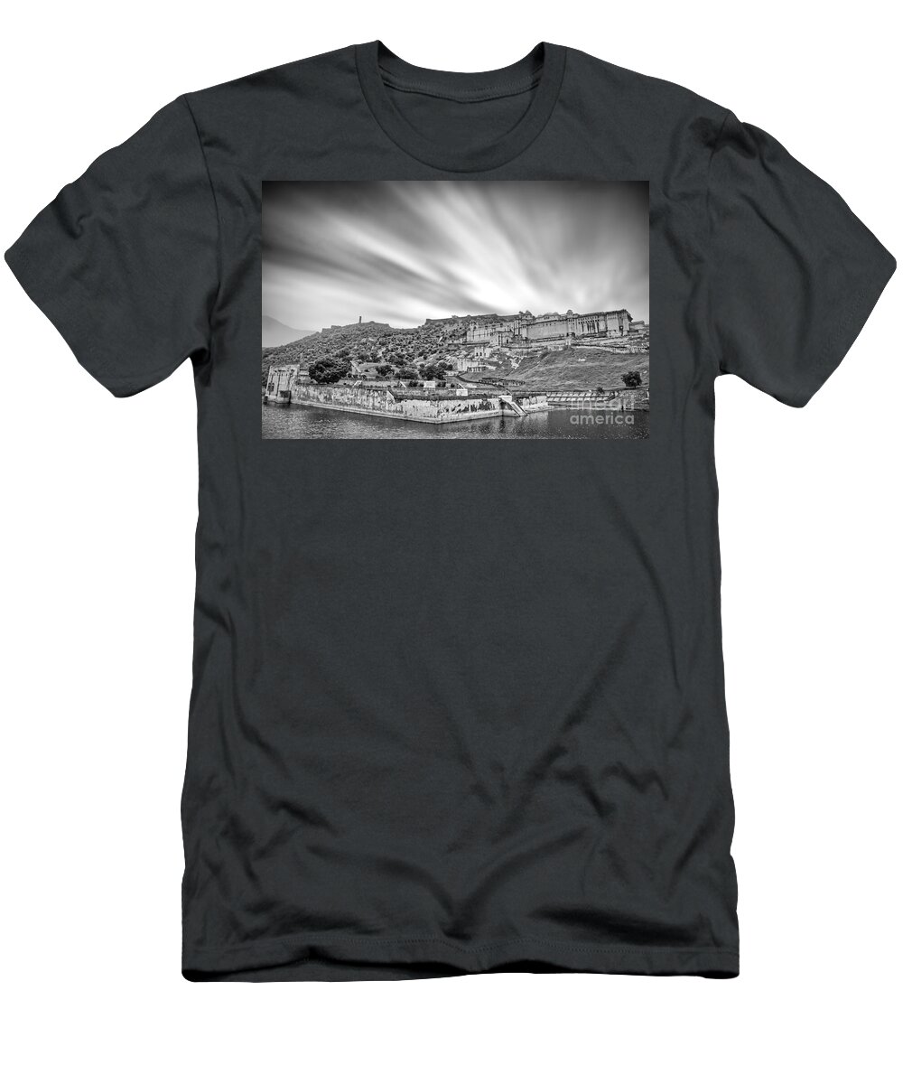 Amer Fort T-Shirt featuring the photograph Panoramic view of Amer Fort - India Black and White by Stefano Senise
