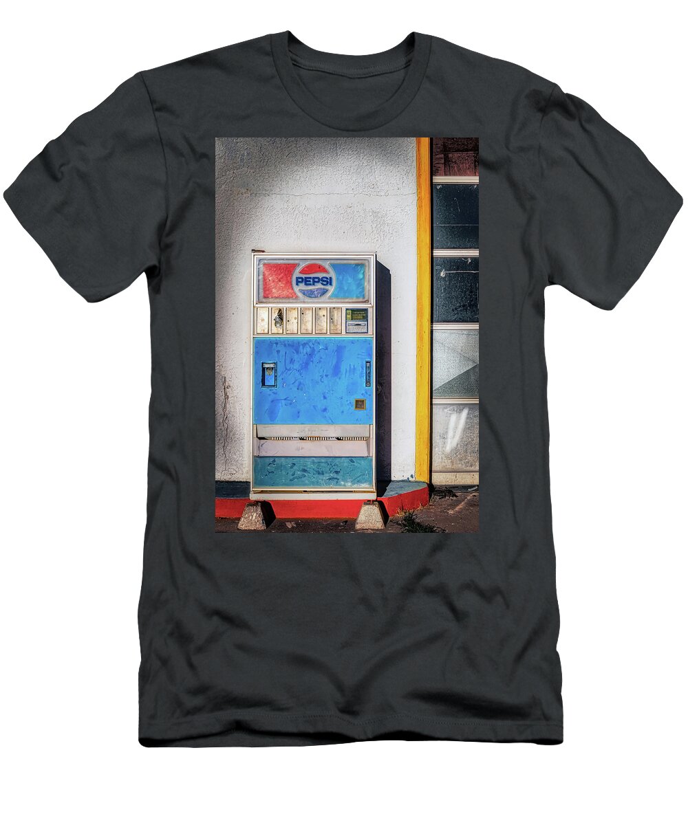 Arizona T-Shirt featuring the photograph Pepsi Machine by Bill Chizek