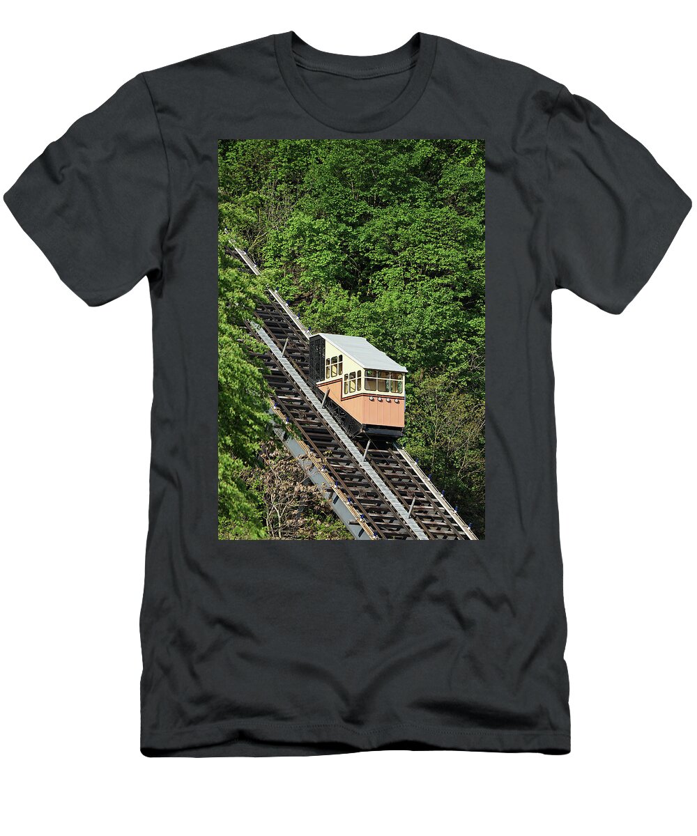 Richard Reeve T-Shirt featuring the photograph Pittsburgh - Monongahela Incline by Richard Reeve