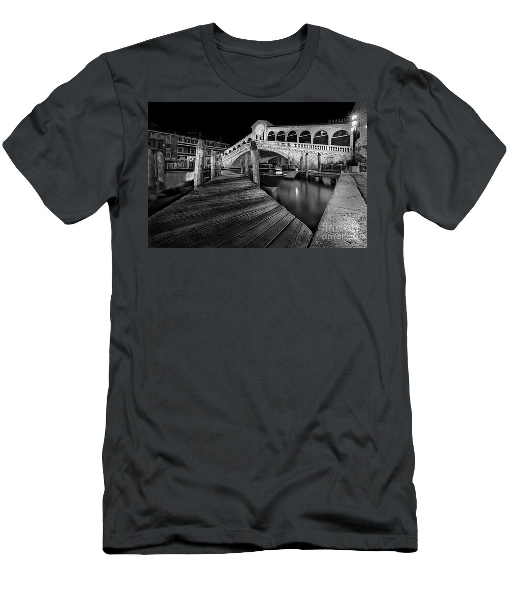 Rialto T-Shirt featuring the photograph Rialto bridge at night bnw by The P