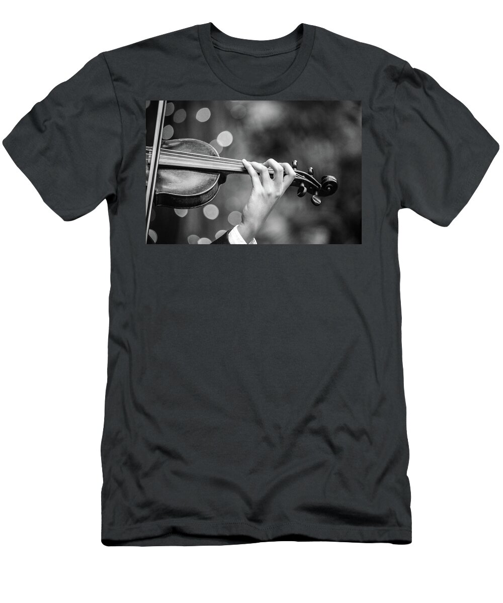 Violin T-Shirt featuring the photograph Rosin Up - Monochrome by KC Hulsman