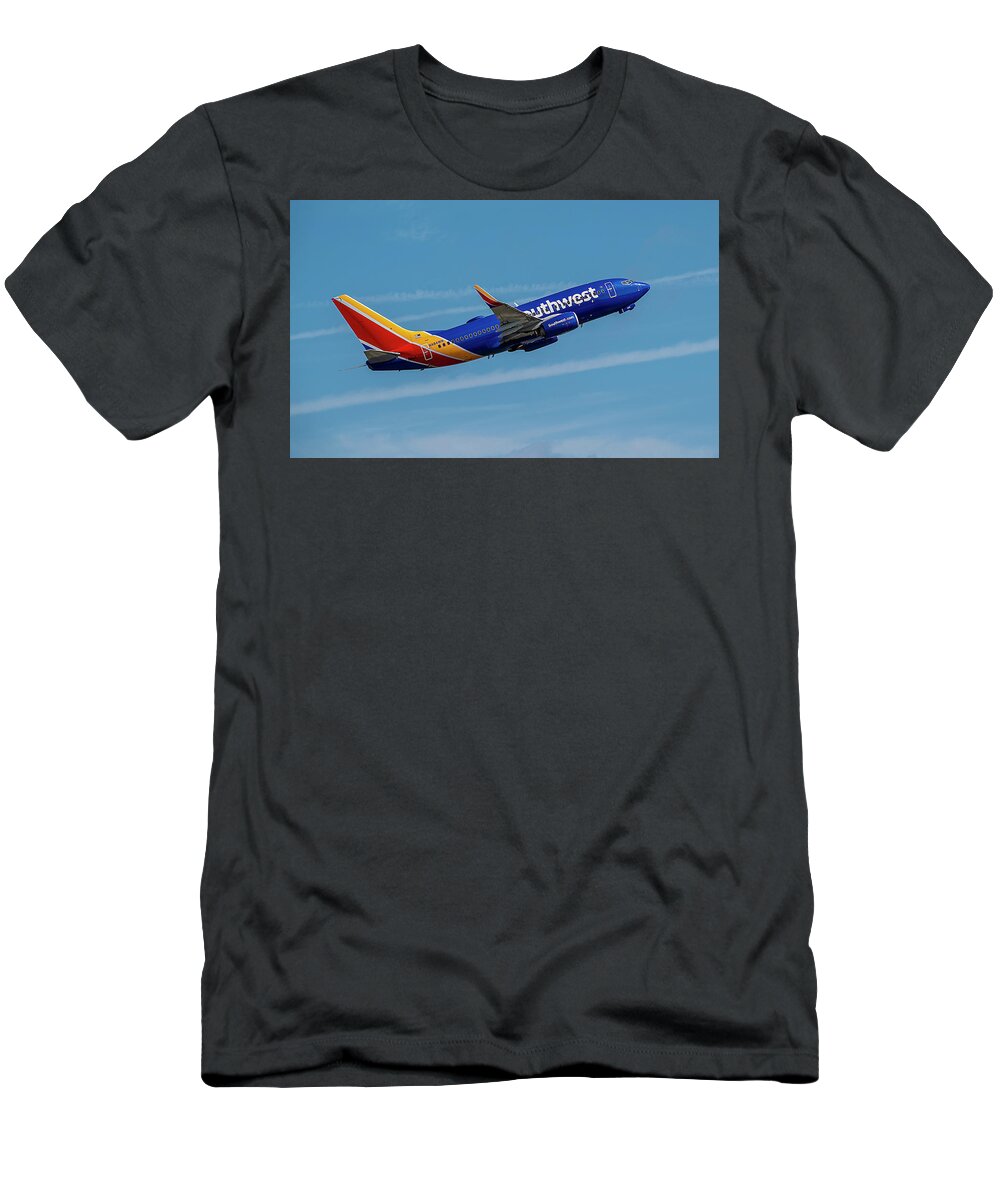 Southwest Airlines T-Shirt featuring the photograph Southwest Airline by Dart Humeston