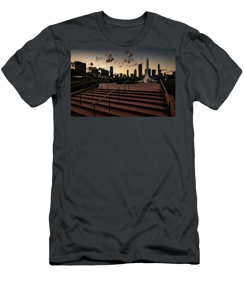 Chicago T-Shirt featuring the photograph Stairs lead into Chicago's Buckingham fountain by Sven Brogren