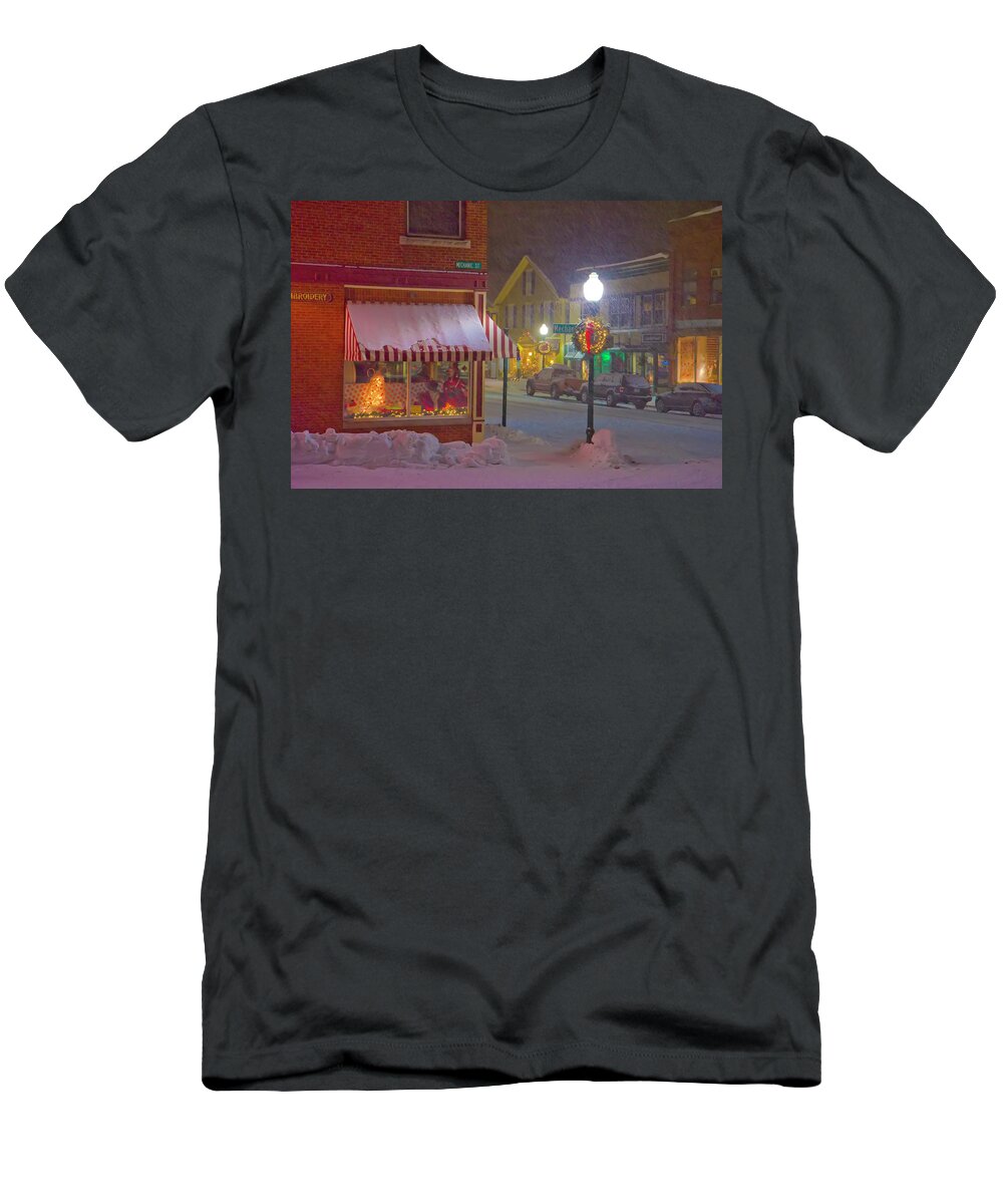 Camden Maine T-Shirt featuring the photograph Standing on the Corner by Jeff Cooper