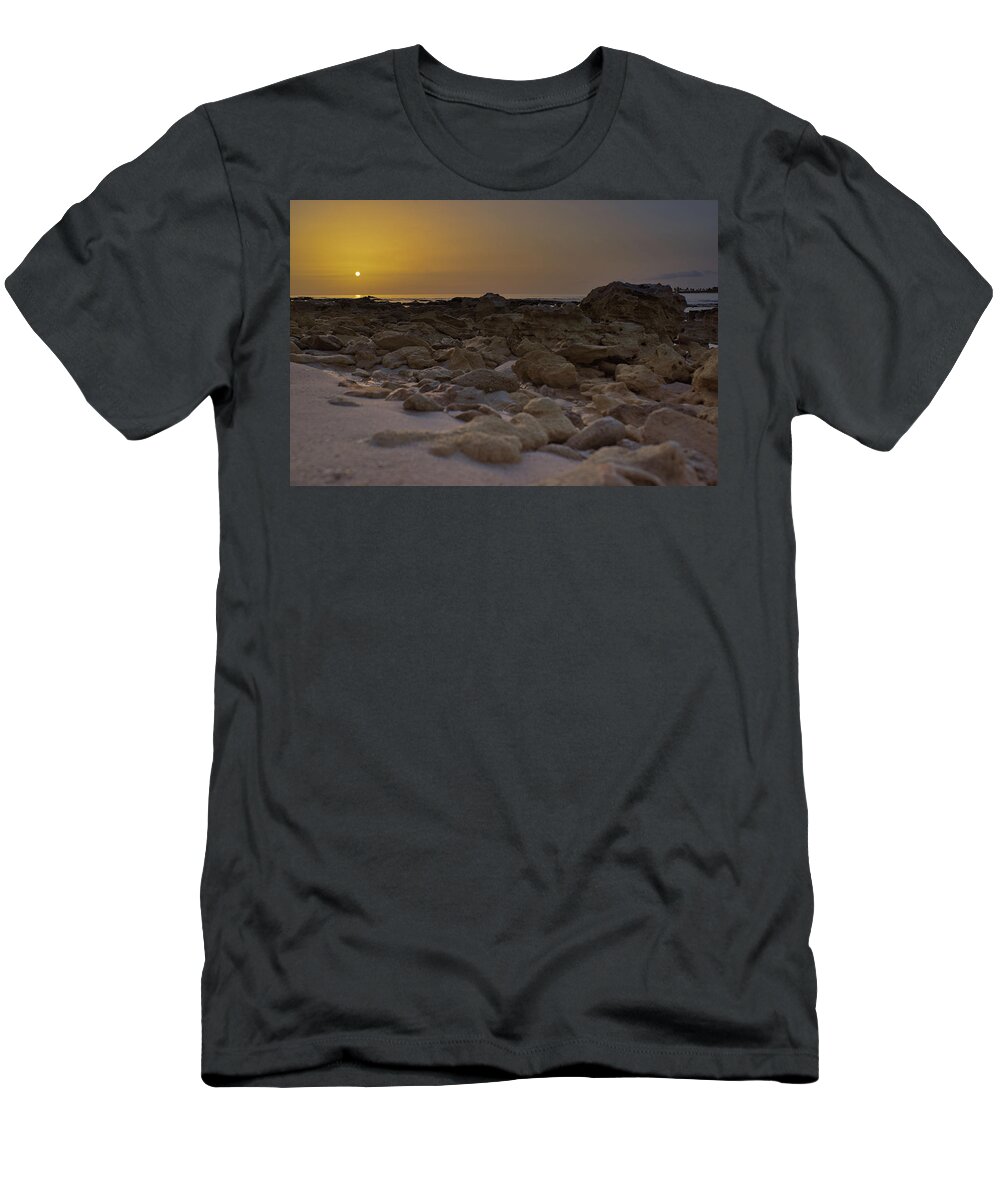 Sunset Art T-Shirt featuring the photograph Sunset at Jaws Beach 2 by Gian Smith