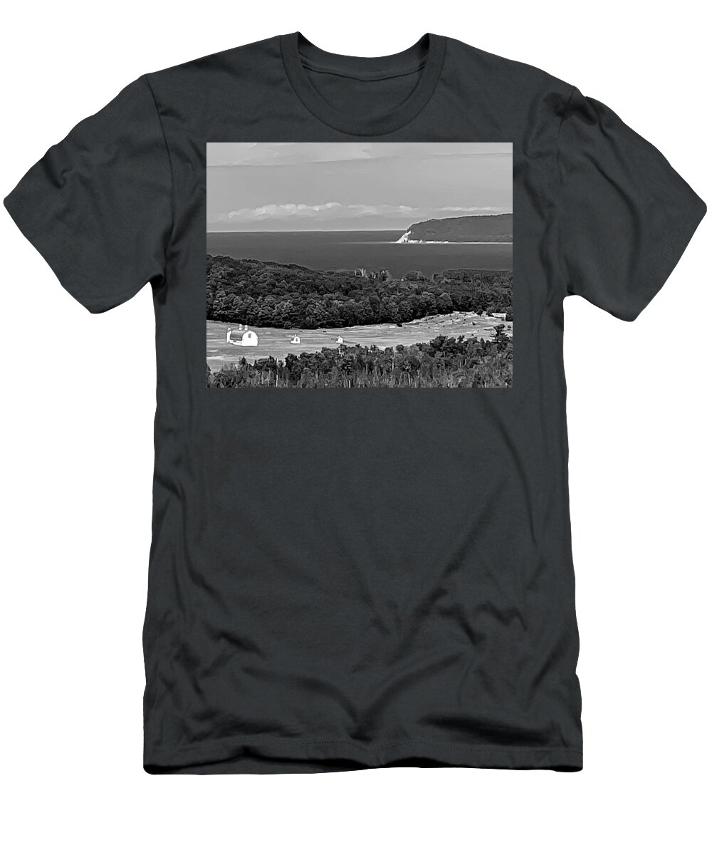 Barn T-Shirt featuring the photograph The Heavens and the Earth BW by Lee Darnell